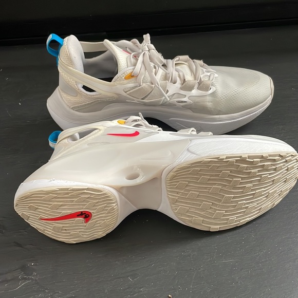 Men's Nike Signal D/MS/X 'Summit White Sneakers Size 10 - Picture 4 of 11